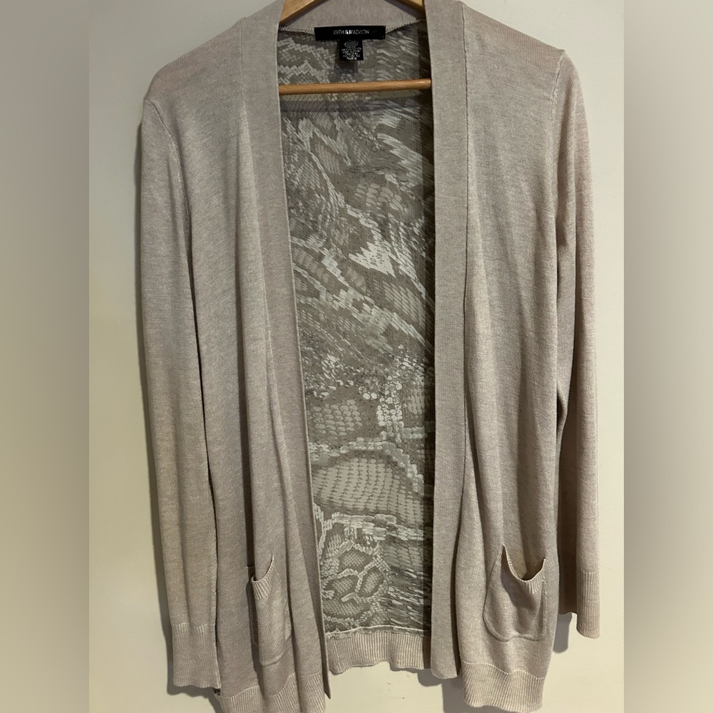 ✨89th & Madison cardigan
